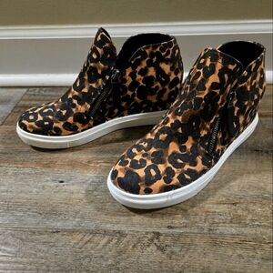 Madden Girl Wedge Sneaker 7.5
